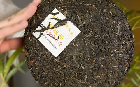 老班章普洱茶的前世今生生普和熟普鉴赏_云南普洱茶